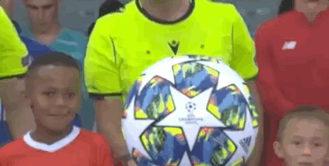 TA：巴萨出售内马尔所挣的钱本可用来改善财务，却被挥霍一空